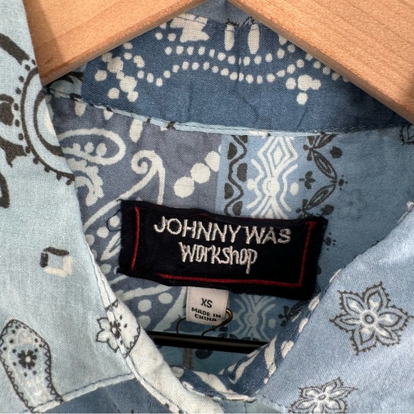 New! Johnny Was Workshop Oversized Shirt Bandana Pattern Embroidered Top Boho XS - Picture 3 of 10